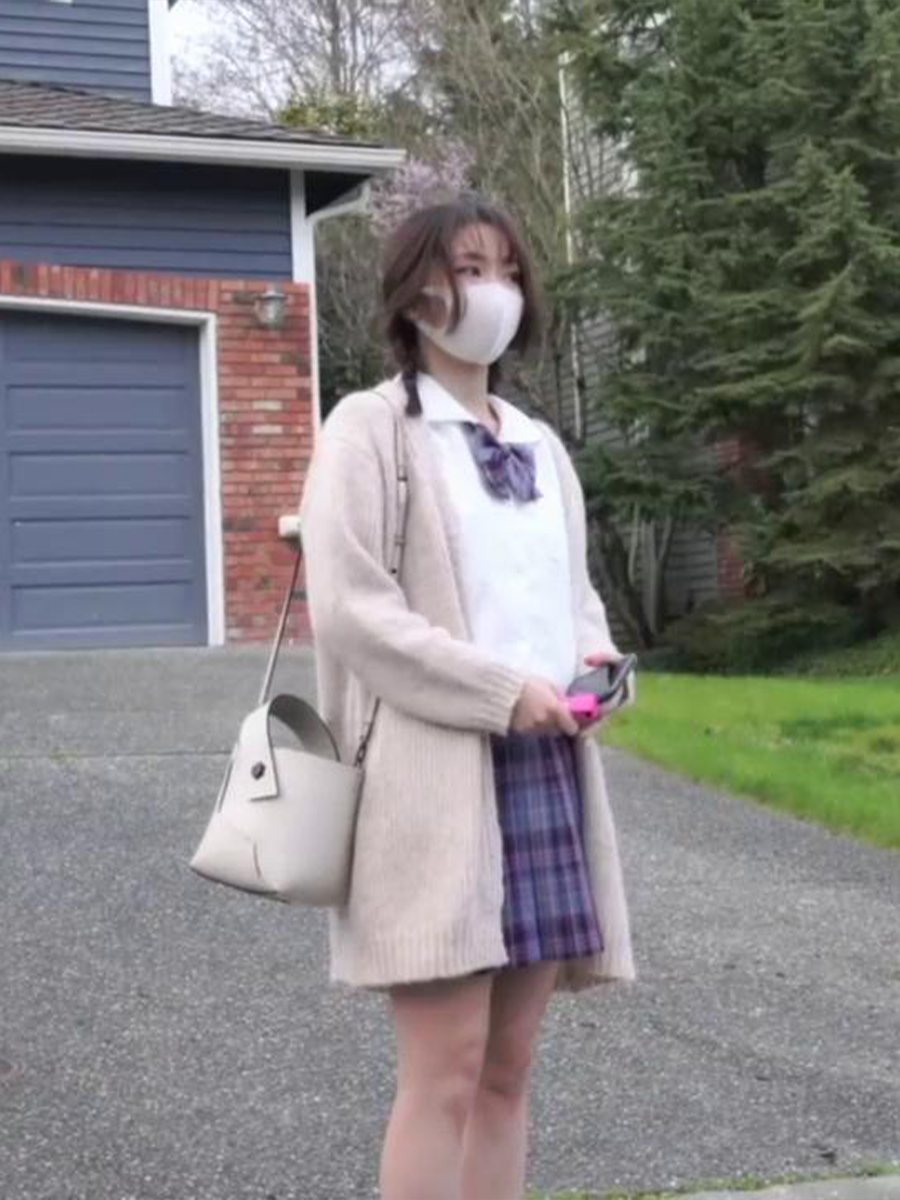 玩偶姐姐，后入中出jk制服